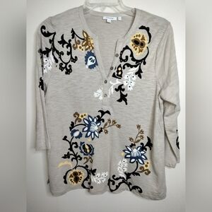Chico's (Size 2/L/12) Beige & Floral V-Neck Button 3/4 Long Sleeve Popover Top
